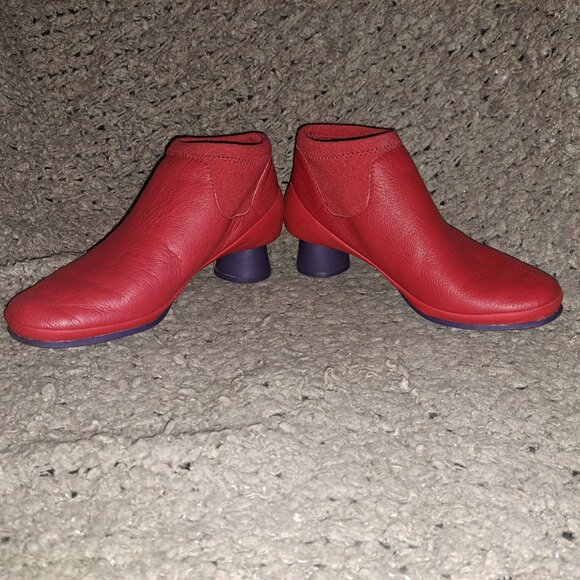 CAMPER-ANKLE BOOT-Alright-Red Leather/Suede-Purple Rubber Round Heel-Sz 37-NM - Picture 4 of 8